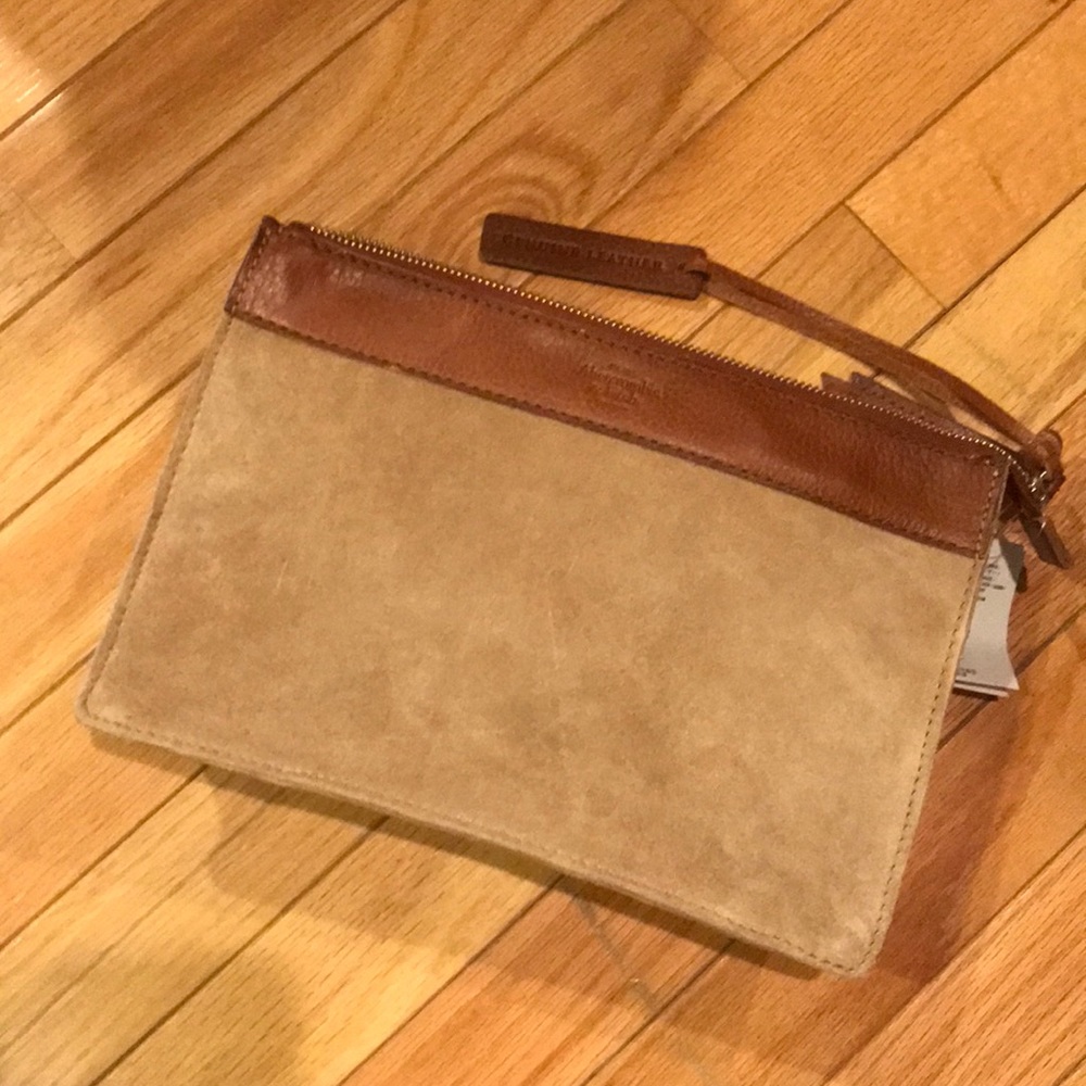 Abercrombie & Fitch clutch